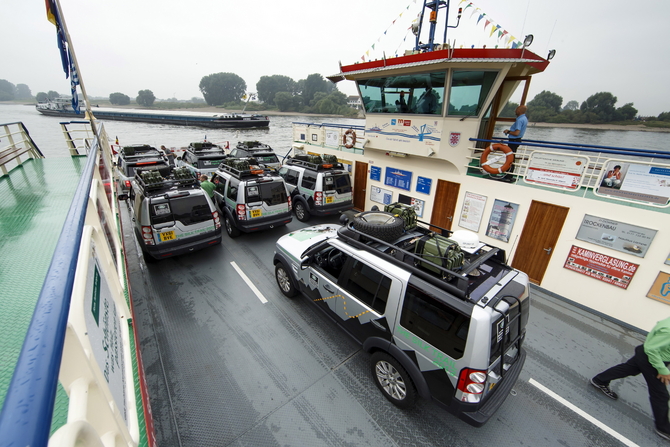 A viagem vai ligar a sede da Land Rover à sede da Tata