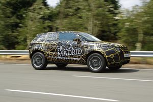 Range Rover Evoque goes funky for final testing