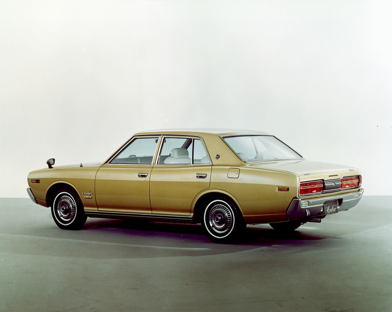 Nissan Cedric Sedan GL