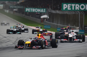 Vettel continues winning run in Malaysia