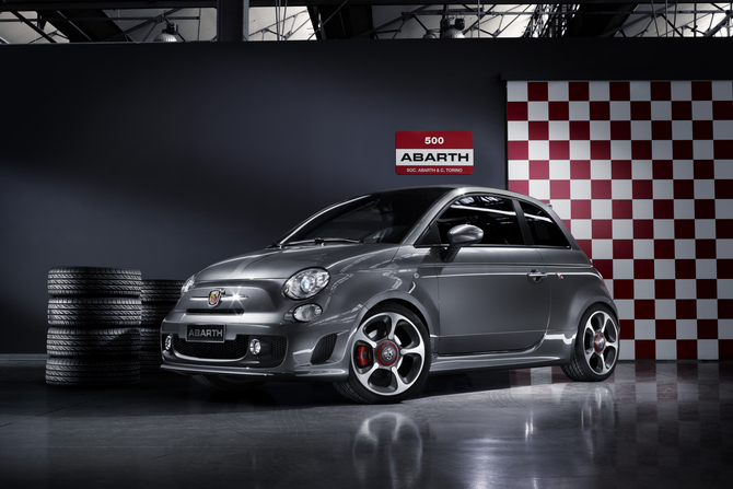 Une large gamme de kits esseesse permet au client de personnaliser son Abarth et de la rendre encore plus sportive