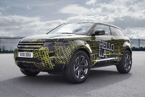 Range Rover Evoque goes funky for final testing