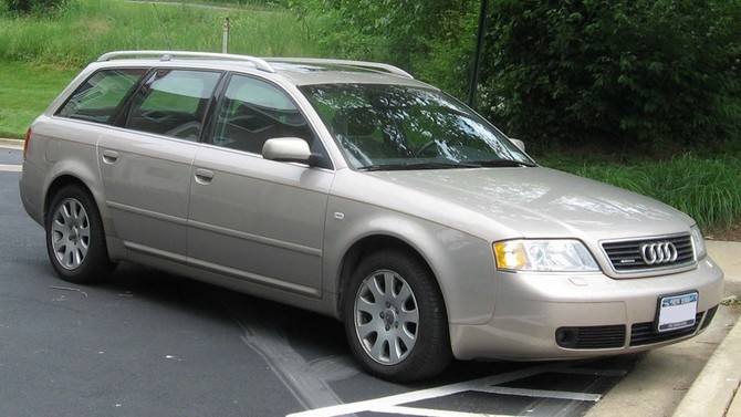 Audi A6 Avant 2.4