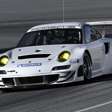 Porsche 911 RSR