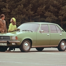 Opel Rekord D e Commodore B celebram 40 anos