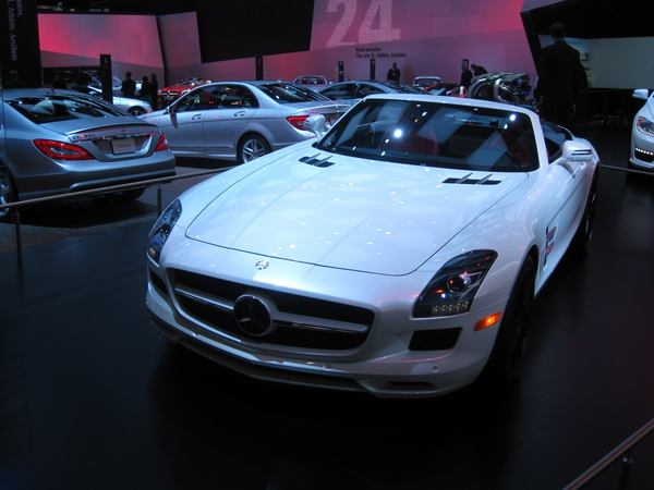 Mercedes-Benz SLS AMG Roadster