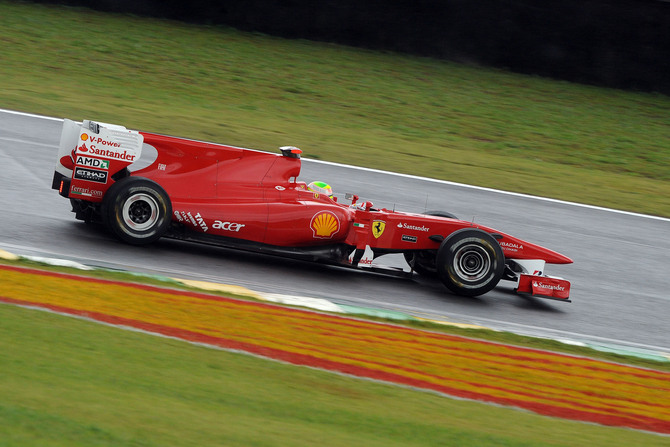 Hulkenberg storms into pole position in Brazil