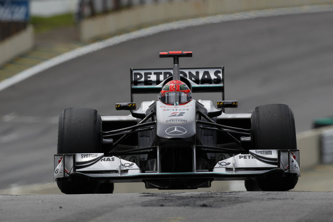 Hulkenberg storms into pole position in Brazil