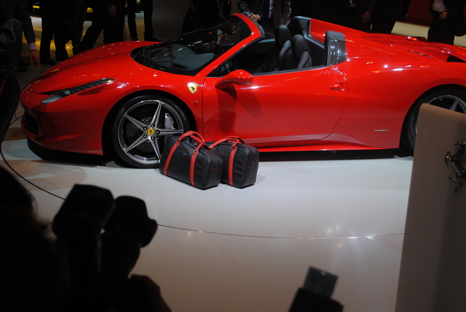 Ferrari add the 458 Spider to its lineup