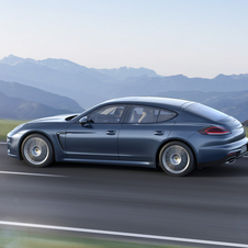 Panamera Diesel é a primeira versão a diesel com o diferencial traseiro autoblocante Porsche Torque Vectoring Plus