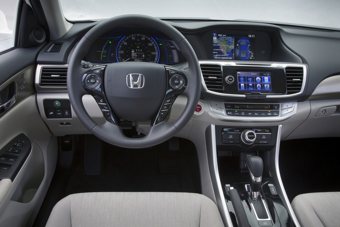 Next Generation Honda Accord Will Have Plug-In Hybrid Model