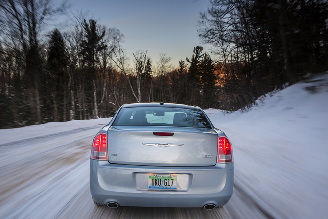 Chrysler 300 Glacier