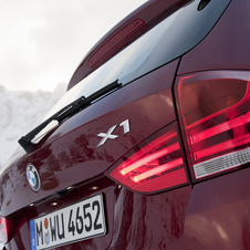 BMW X1 xDrive28i debuts new engine generation