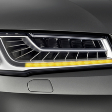 The turn signals also use active matrix LEDS