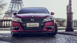 The DS 5LS R is equipped with a 1.6 liter engine with 300hp and 400Nm of torque