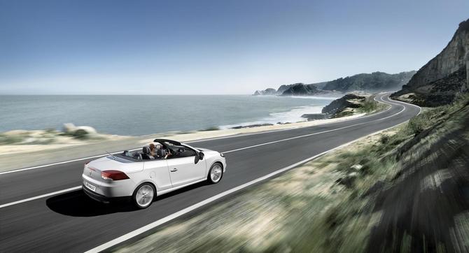 New Mégane family completed with the Coupé-Cabriolet 