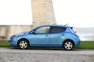 Production of Nissan LEAF starts in Japan