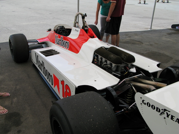 McLaren M30