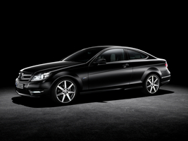 New C-Class Coupé: new compact, classic coupe to debut in Geneva