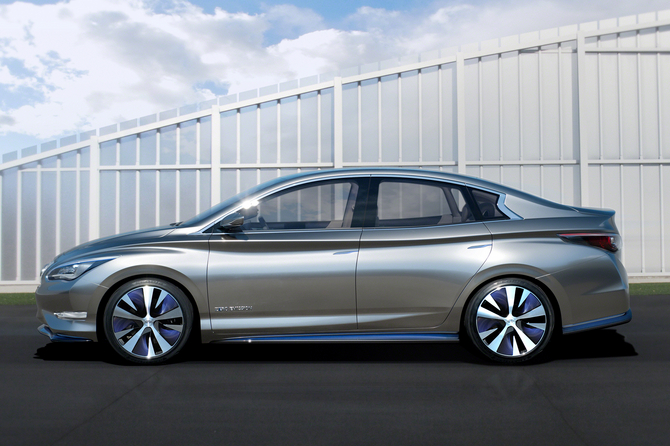 Infiniti LE Concept Offers Full Electric Driving in a Luxury Seda