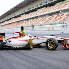 HRT Finally Reveals F112 2012 Formula 1 Car