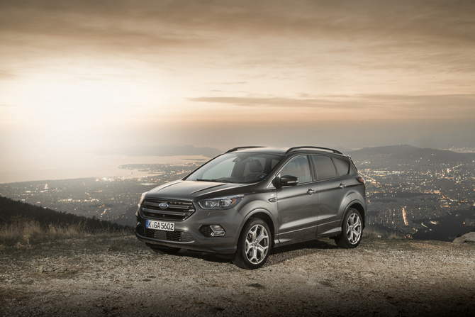 Ford Kuga ST-Line 1.5 EcoBoost 4x2