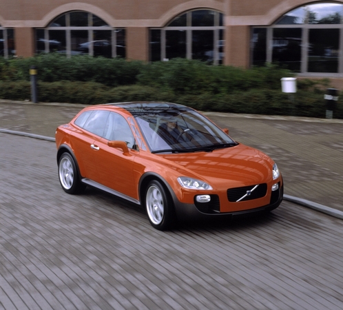 Carro foi baseado no Volvo Safety Concept Car de 2001