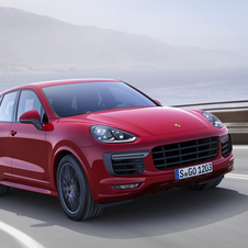 El nuevo Cayenne GTS recibe el nuevo motor V6 biturbo de 3.6 litros presentado en el Cayenne S