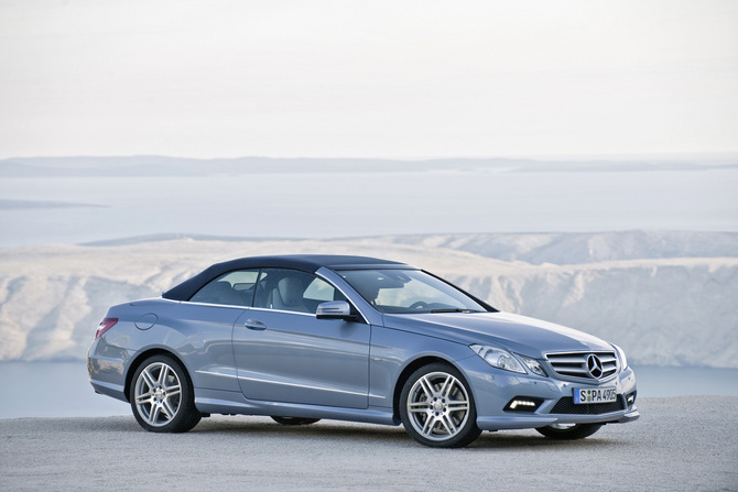 Mercedes-Benz E 220 CDI BlueEFFICIENCY Cabriolet