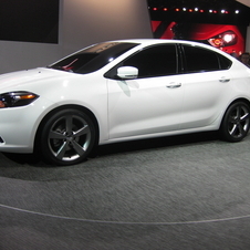 Dodge Dart SE 2.0 DOHC