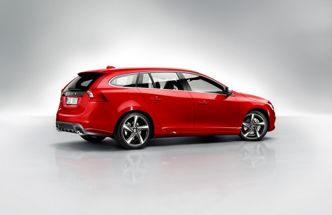 Volvo V60 D4 R-Design Summum