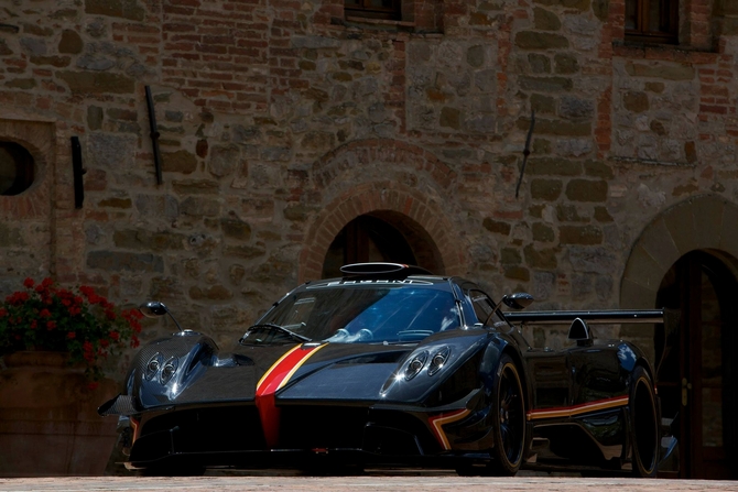 Pagani Zonda Revolution