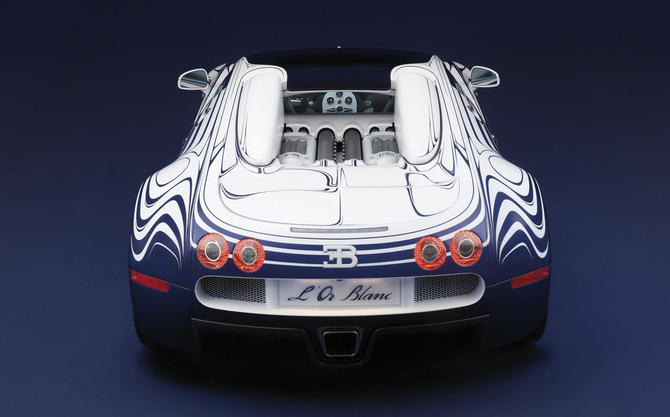 Bugatti reveal porcelain Veyron