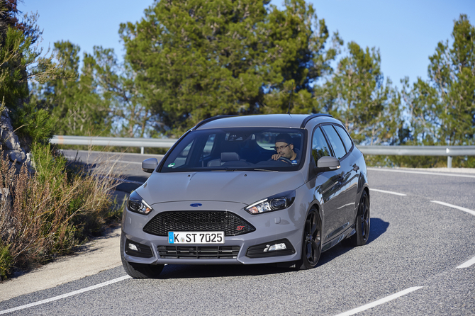 Ford Focus 2.0 EcoBoost 250 ST SW