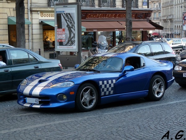 Dodge Viper