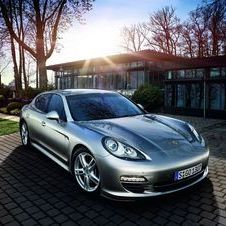 New model year: improvements for Cayenne and Panamera