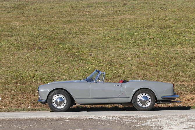 Lancia Aurelia B24 2500 GT Spider