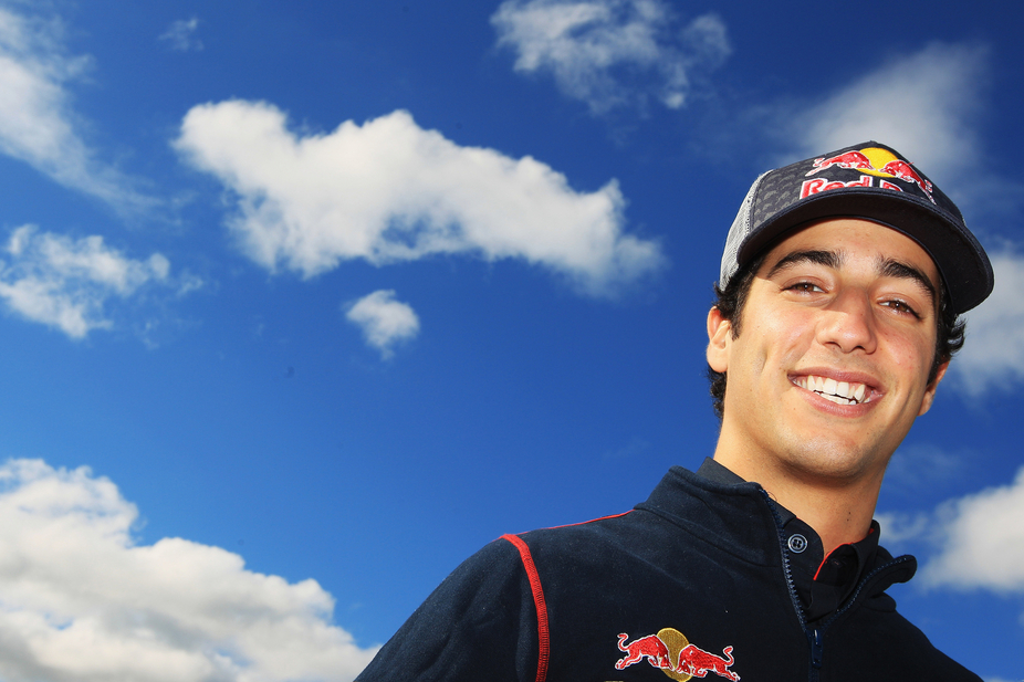 Toro Rosso revolution: Ricciardo and Vergne on the grid in 2012