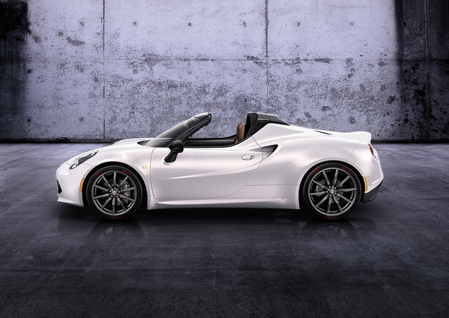 Alfa Romeo 4C Spider