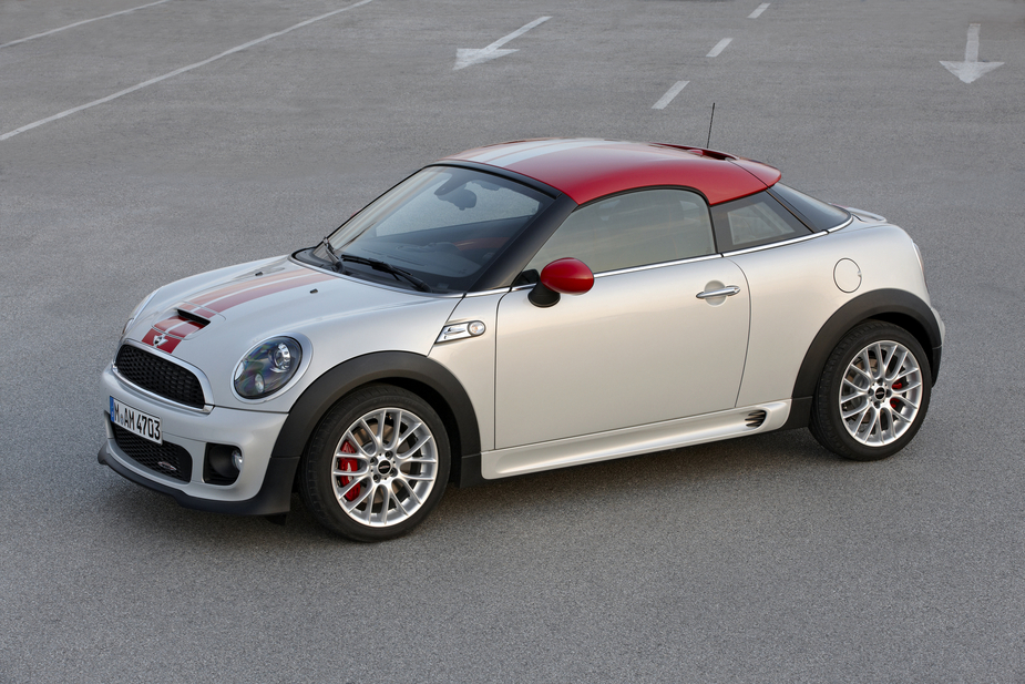 MINI Coupé revealed in detail