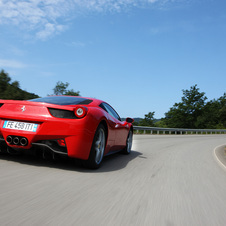 Ferrari 458 Italia receives international awards