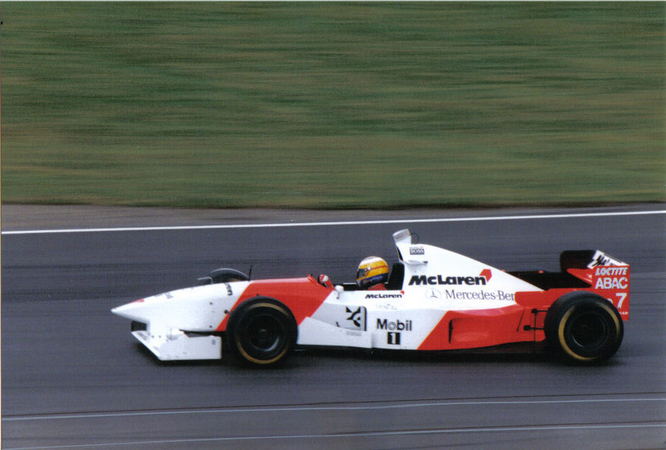 McLaren MP4/10