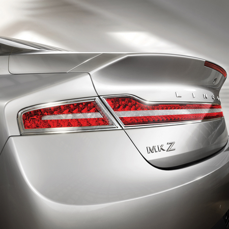 Next Generation Lincoln MKZ Hopes to Get By on Style and Luxury