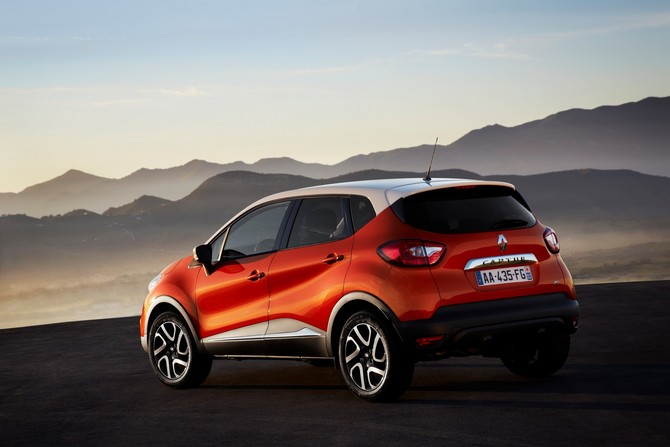 Renault Captur Energy dCi ECO2 EDC Sport