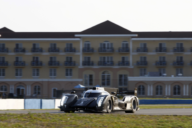 Audi tests next generation R18 Evolution in US