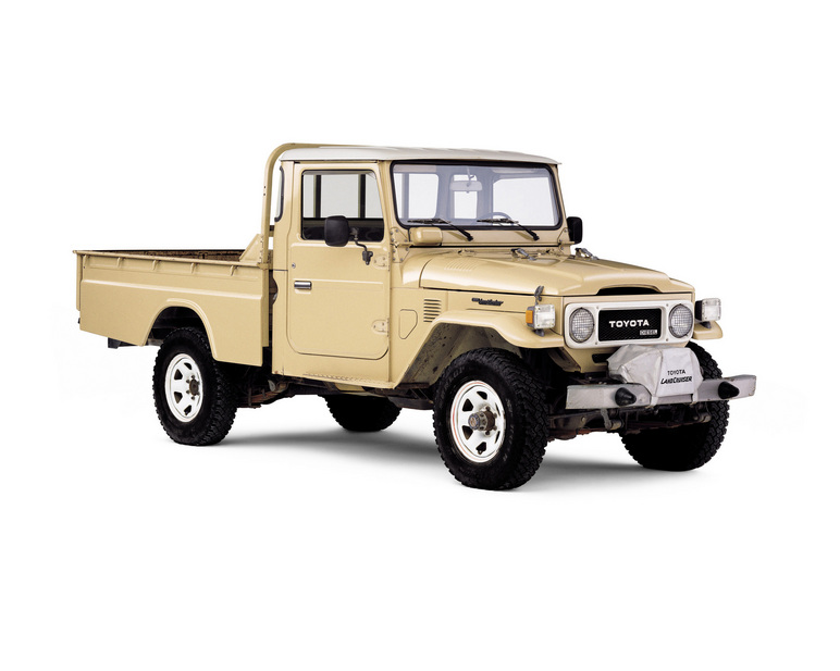 Toyota Land Cruiser Pick-Up