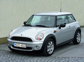 MINI (BMW) One