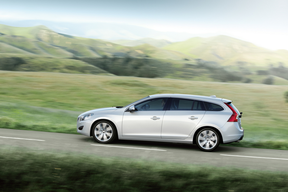 Volvo V60 T4 Summum Powershift