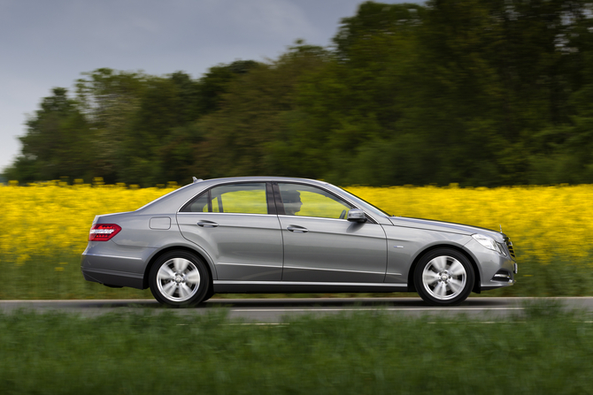 Mercedes-Benz E-Class Gen.5