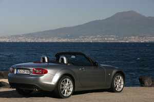 Mazda MX-5 Grand Touring